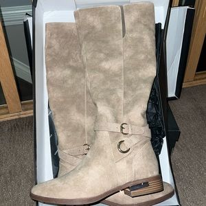 Tall zip up dress boots